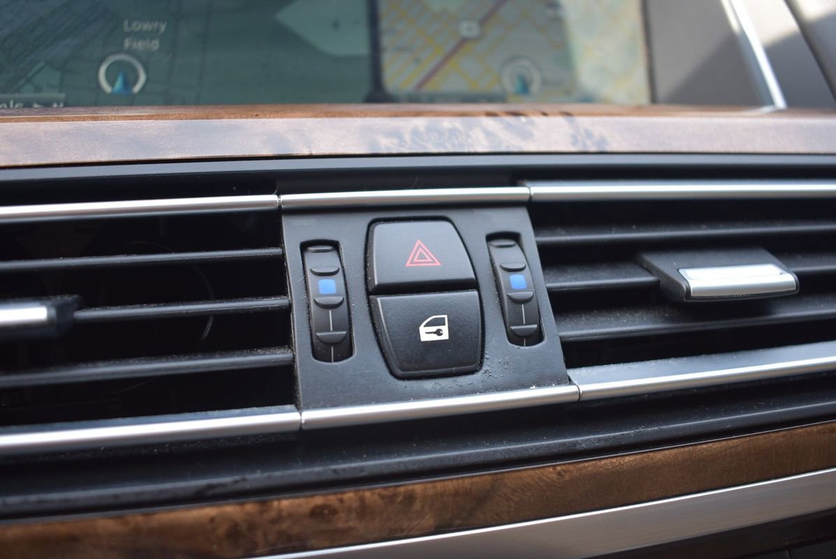 Used 2013 BMW 740Li w/ Executive Pkg image 27