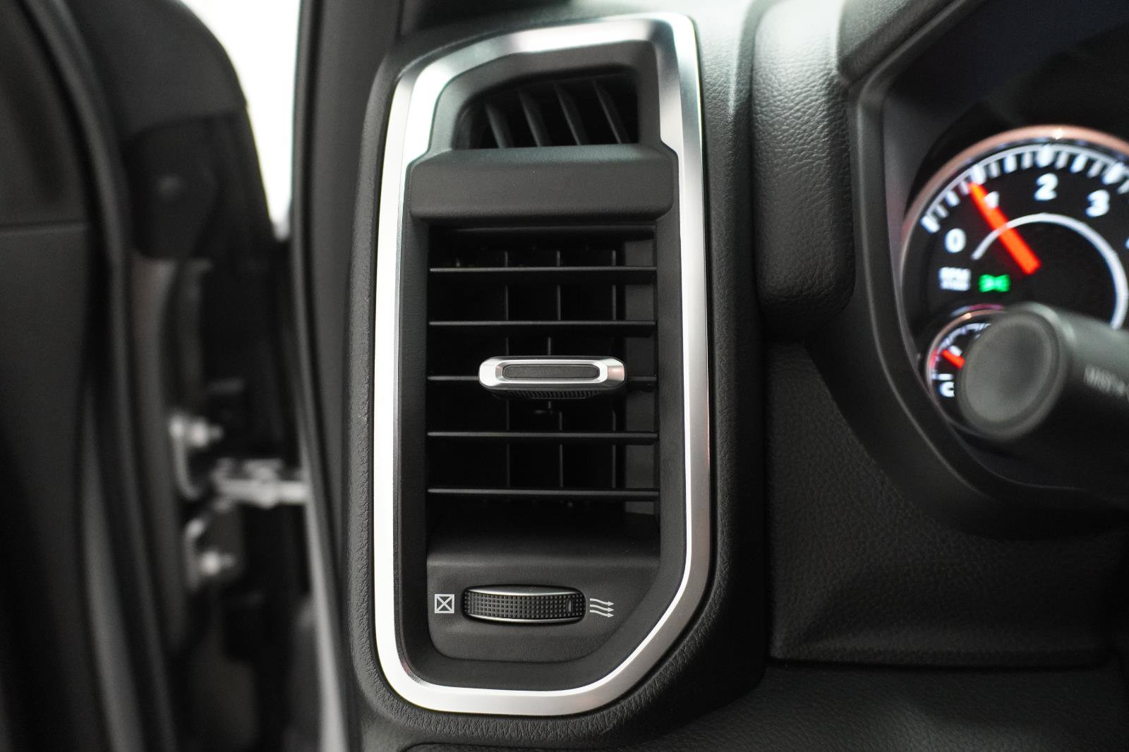 Used 2025 RAM 1500 Lone Star RWD image 12