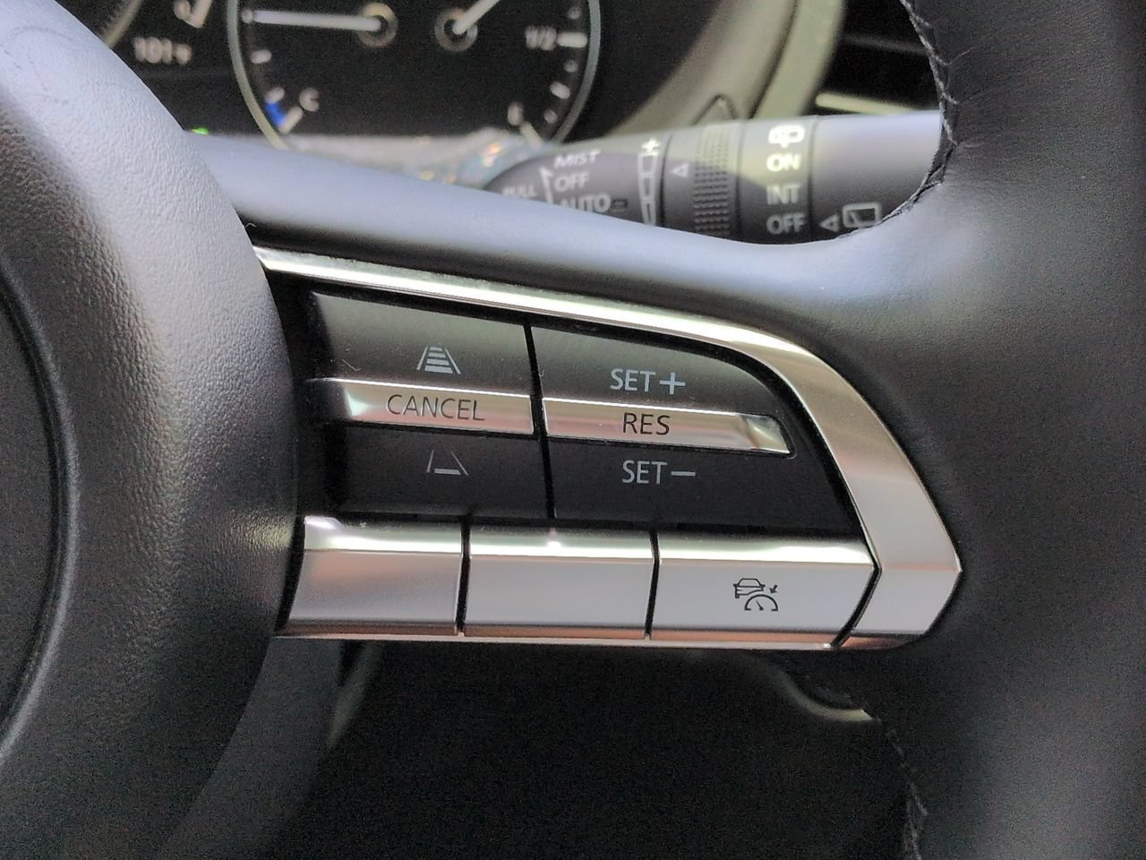 Used 2021 MAZDA CX-30 FWD 2.5 S w/ Preferred Package image 27