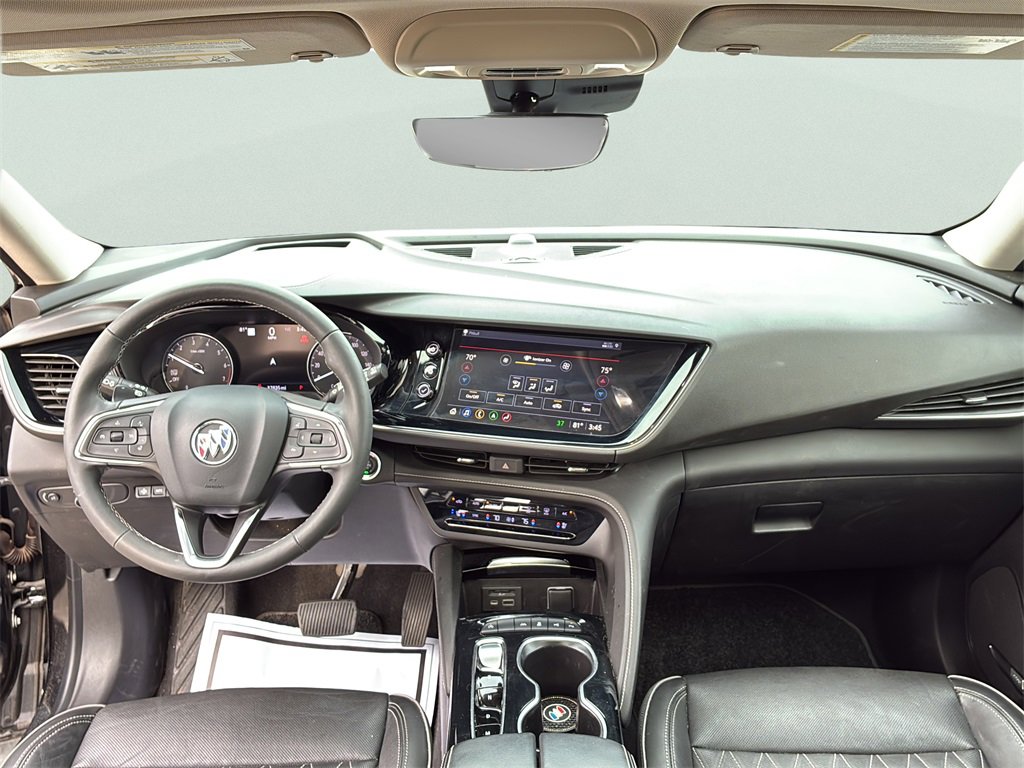 Used 2021 Buick Envision Avenir w/ Technology Package II image 27