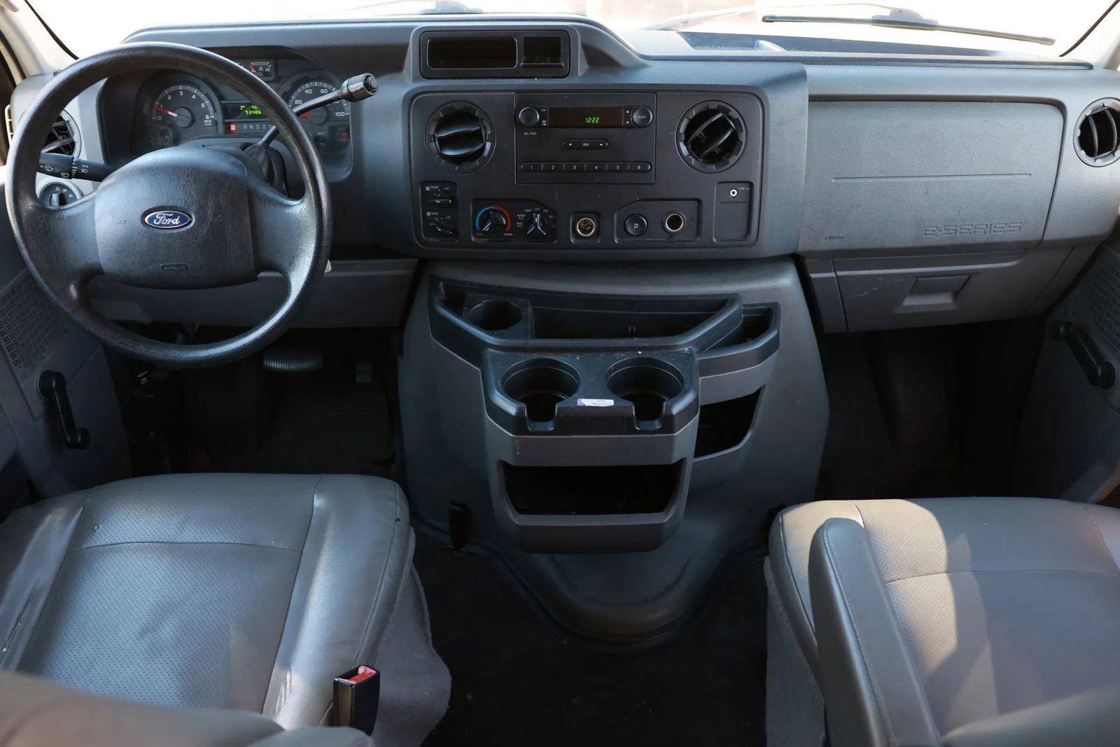 Used 2012 Ford E-350 and Econoline 350 XL image 12