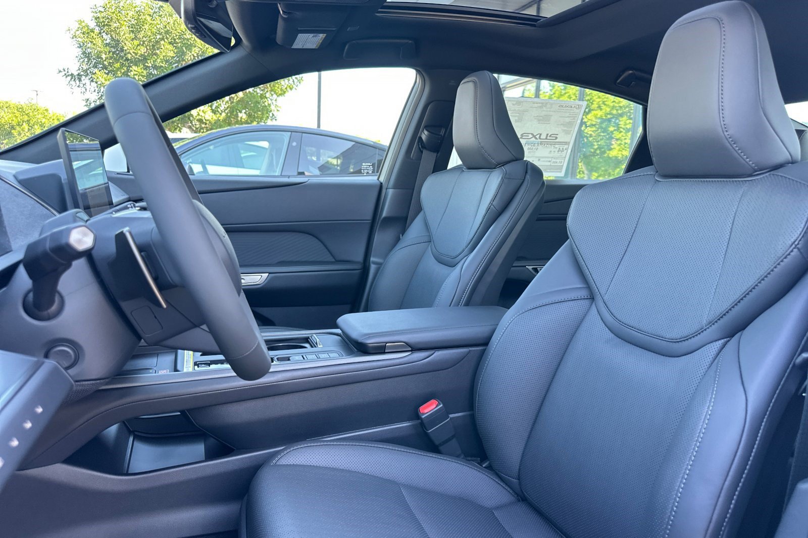 New 2026 Lexus ES 350h AWD w/ Convenience Package image 5