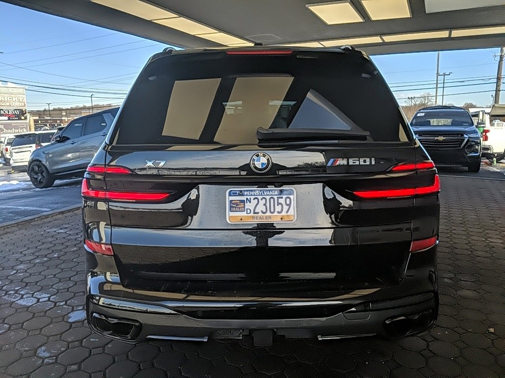 Used 2024 BMW X7 M60i w/ Executive Package image 7