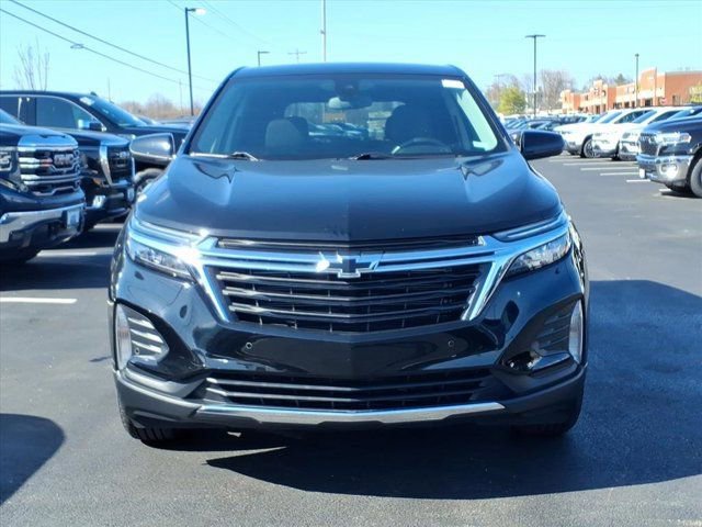 Used 2024 Chevrolet Equinox LT image 32