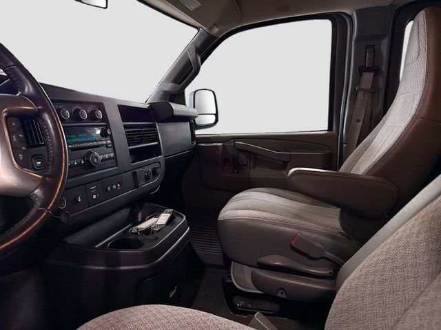 Used 2016 Chevrolet Express 3500 LT w/ LT Preferred Equipment Group image 21