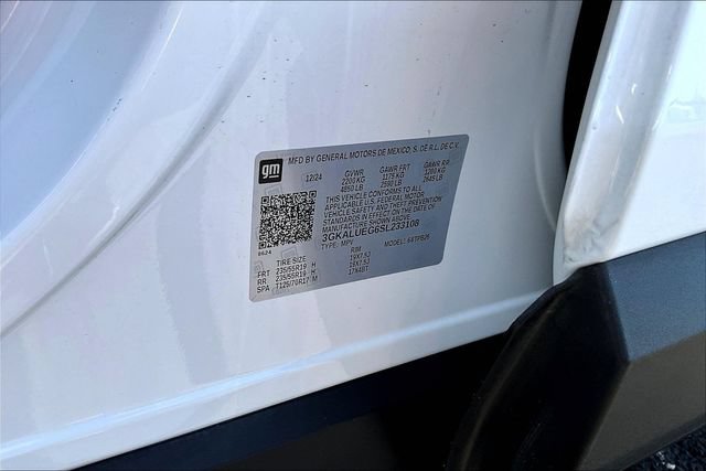 Used 2025 GMC Terrain Elevation w/ Black Edition AWD/4WD image 18