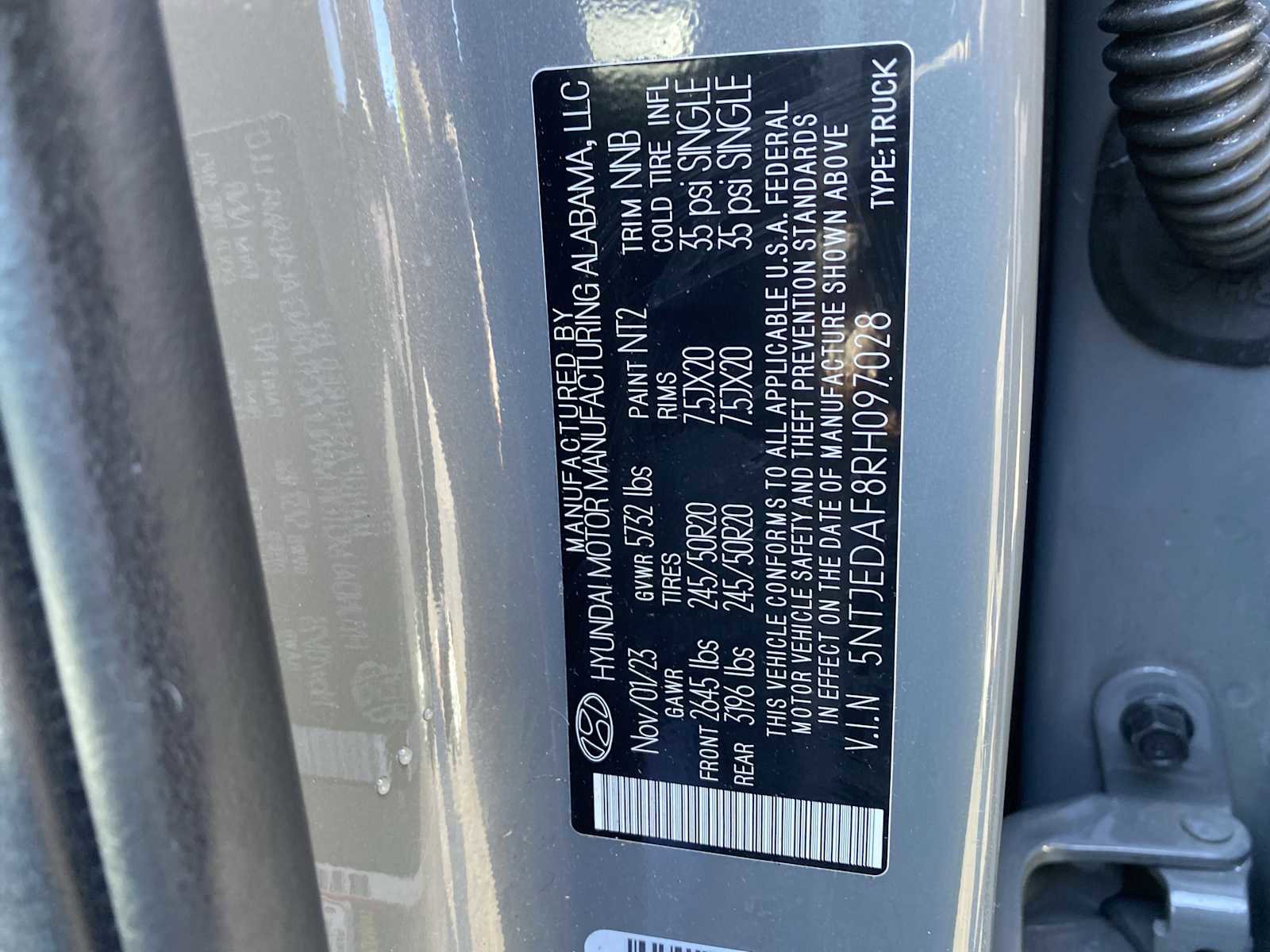 Certified 2024 Hyundai Santa Cruz Limited image 32