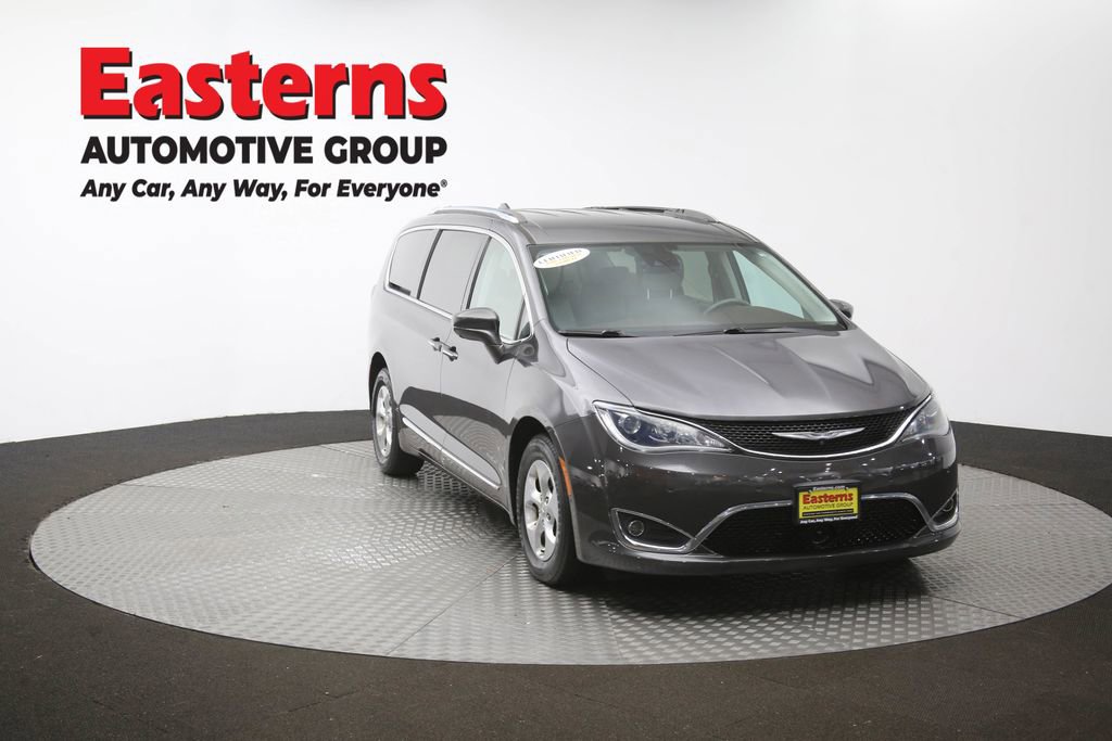 Used 2017 Chrysler Pacifica Touring-L Plus w/ Advanced Safetytec Group FWD image 53