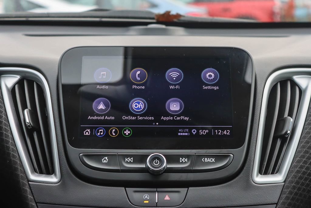 Used 2025 Chevrolet Malibu LS image 13