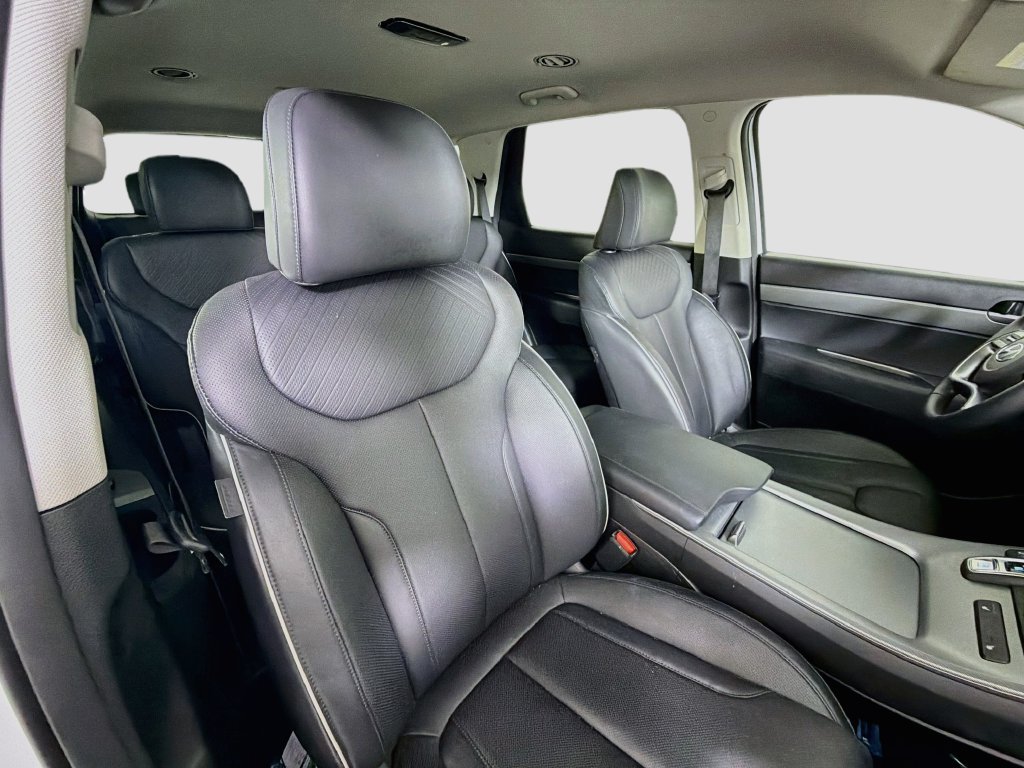 Used 2025 Hyundai Palisade SEL FWD image 32
