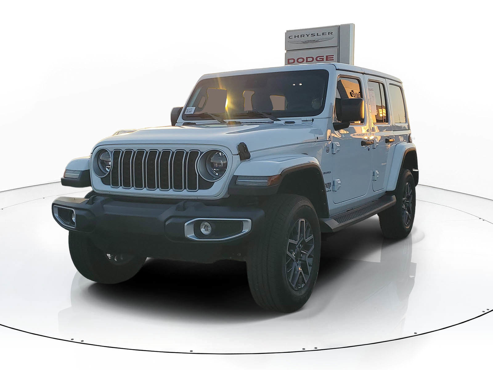 Used 2024 Jeep Wrangler Sahara image 3
