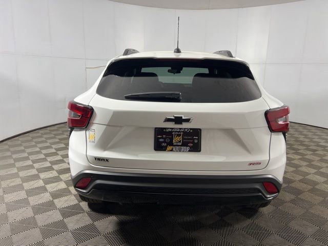 New 2026 Chevrolet Trax RS w/ Driver Confidence Package image 5