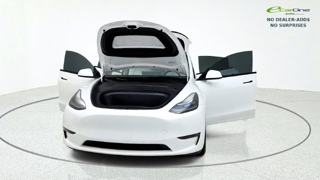 Used 2025 Tesla Model Y Performance AWD/4WD image 12