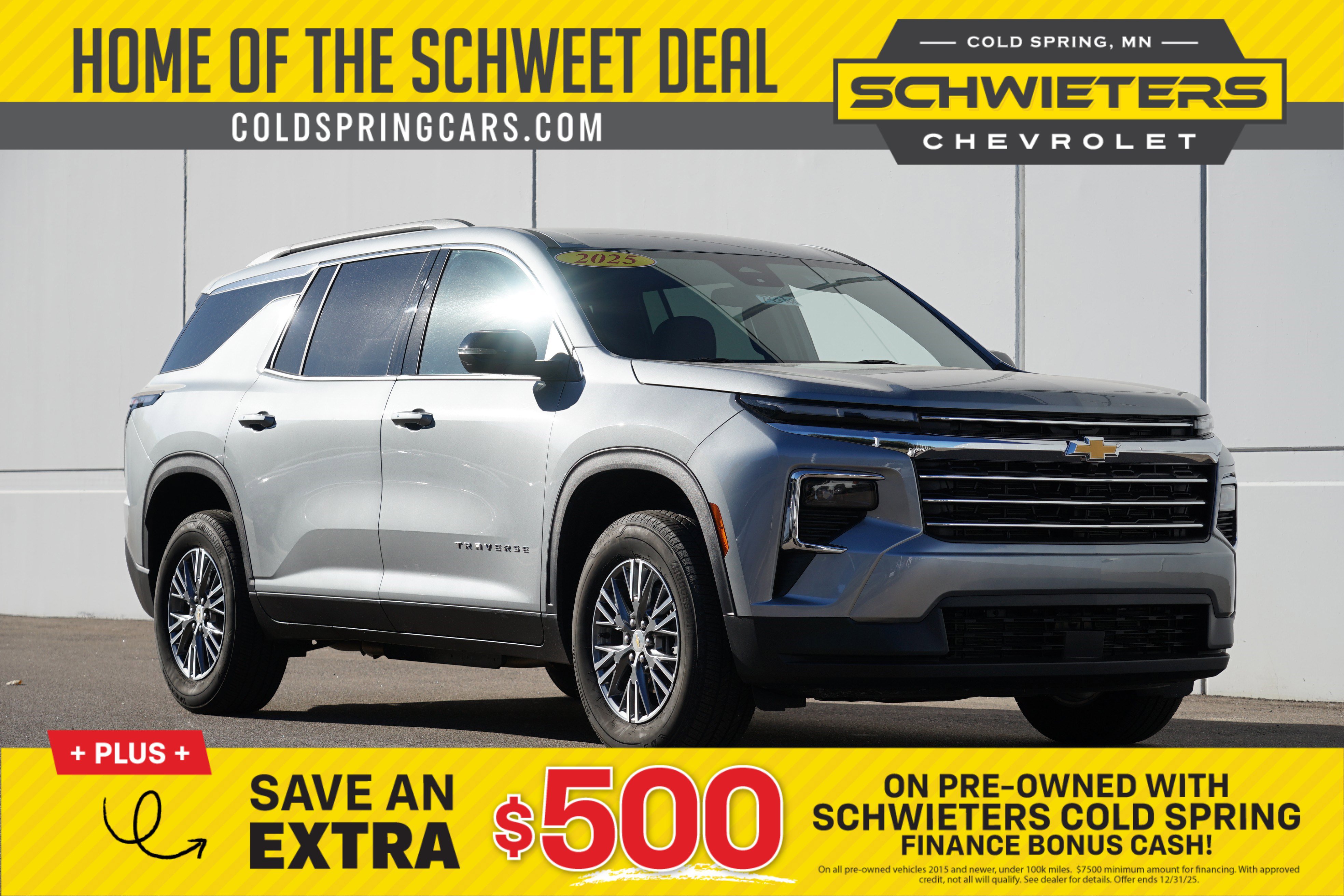 Used 2025 Chevrolet Traverse LT