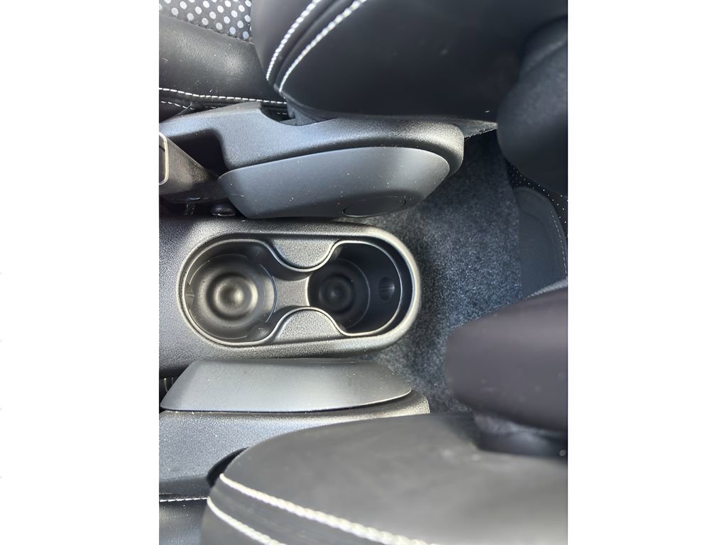 Used 2017 FIAT 500 e image 17