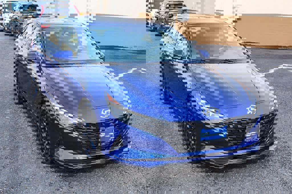 Certified 2023 Hyundai Elantra SEL image 3