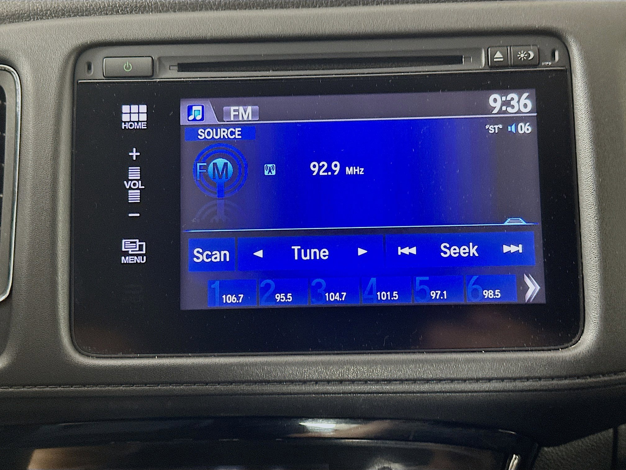 Used 2018 Honda HR-V EX image 19