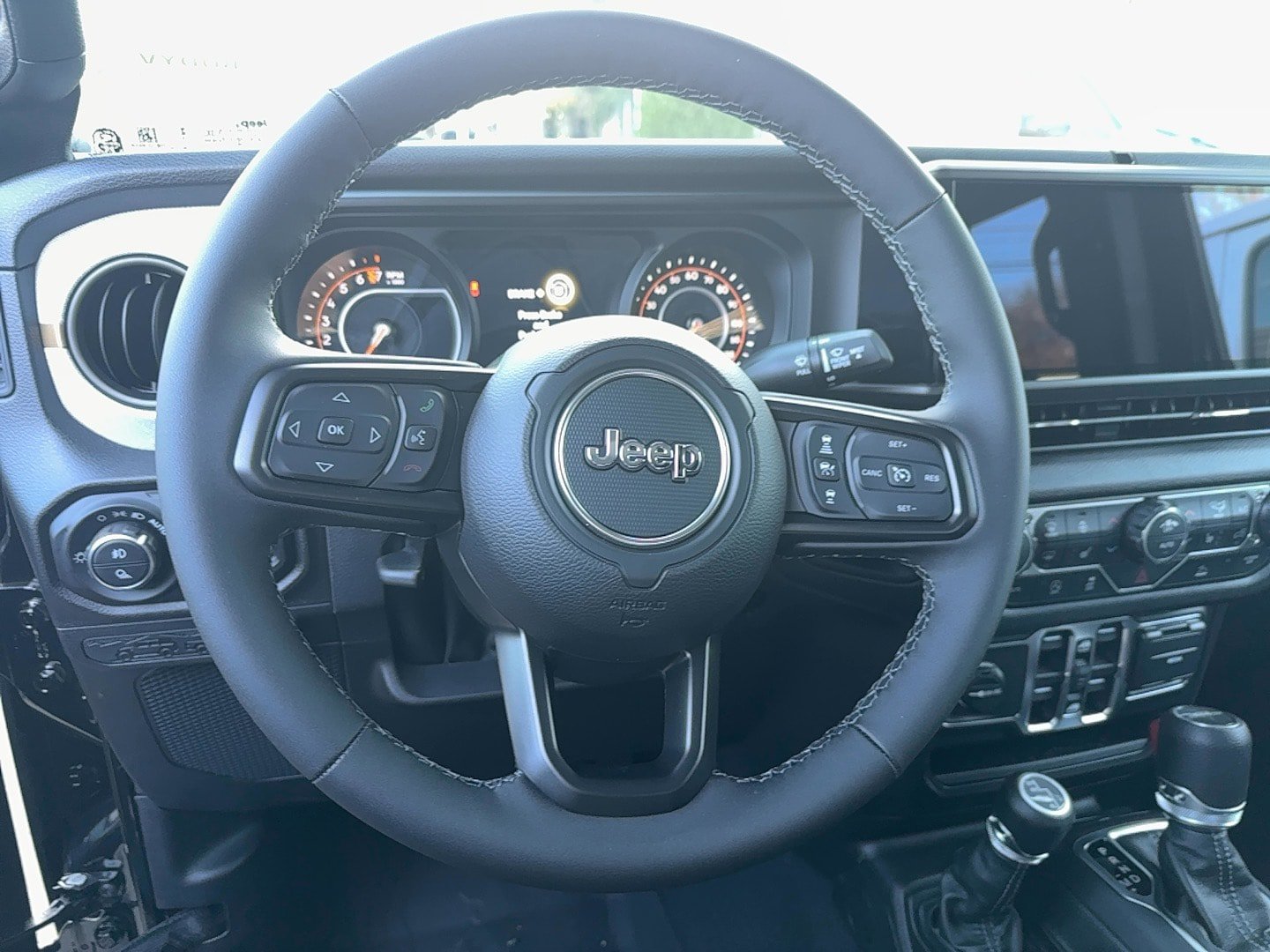 New 2026 Jeep Gladiator Sport AWD/4WD image 9