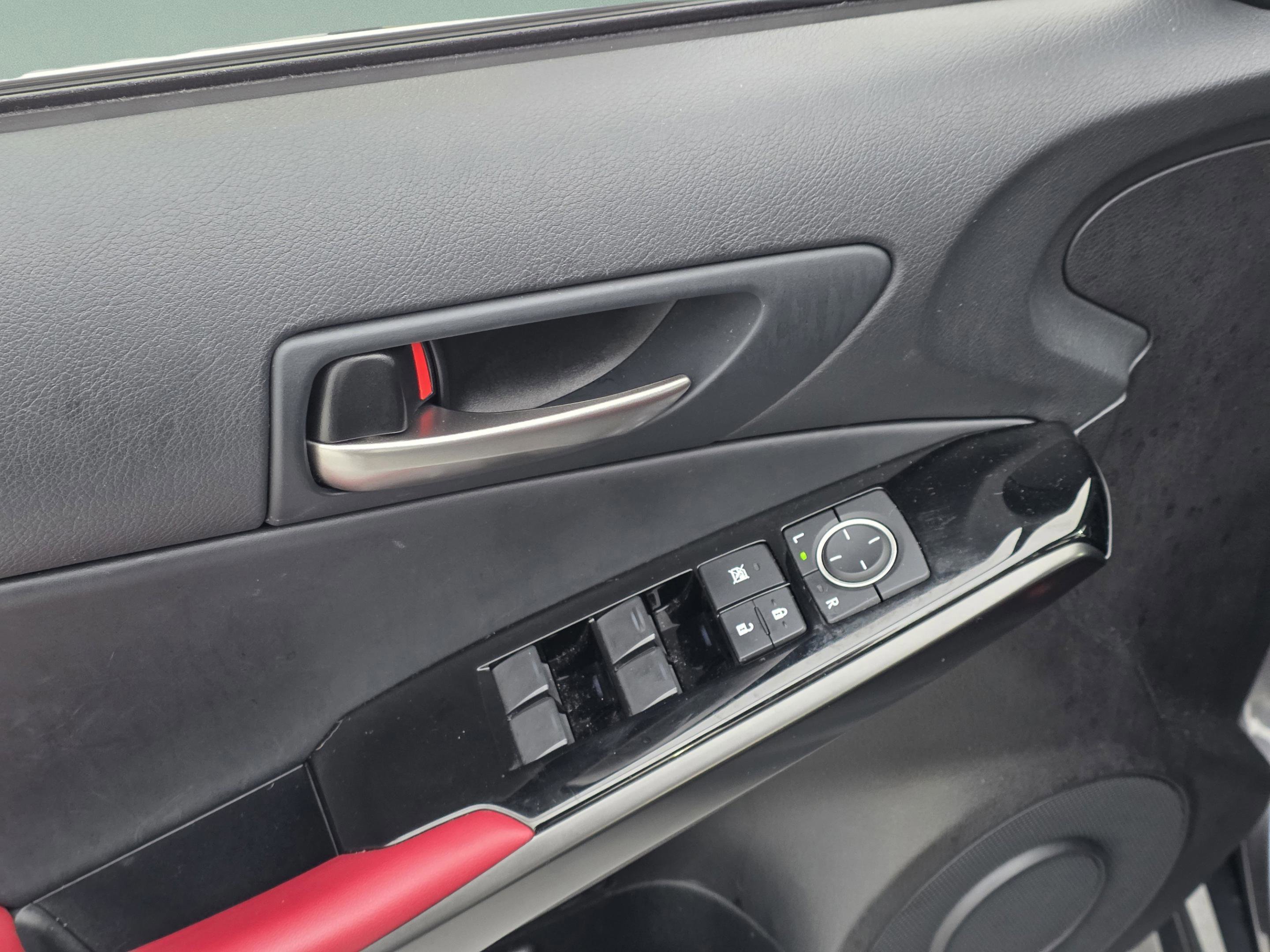 Certified 2021 Lexus IS 300 w/ Comfort Package image 9