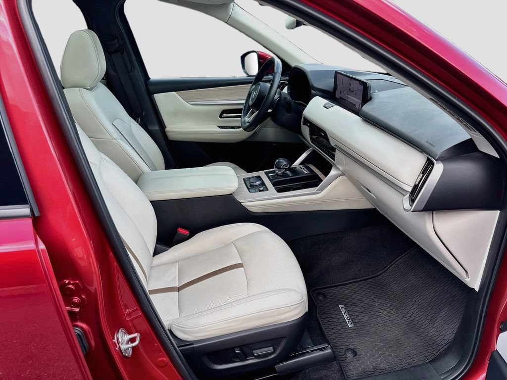Certified 2024 MAZDA CX-90 Plug-In Hybrid w/ Premium Plus AWD/4WD image 31