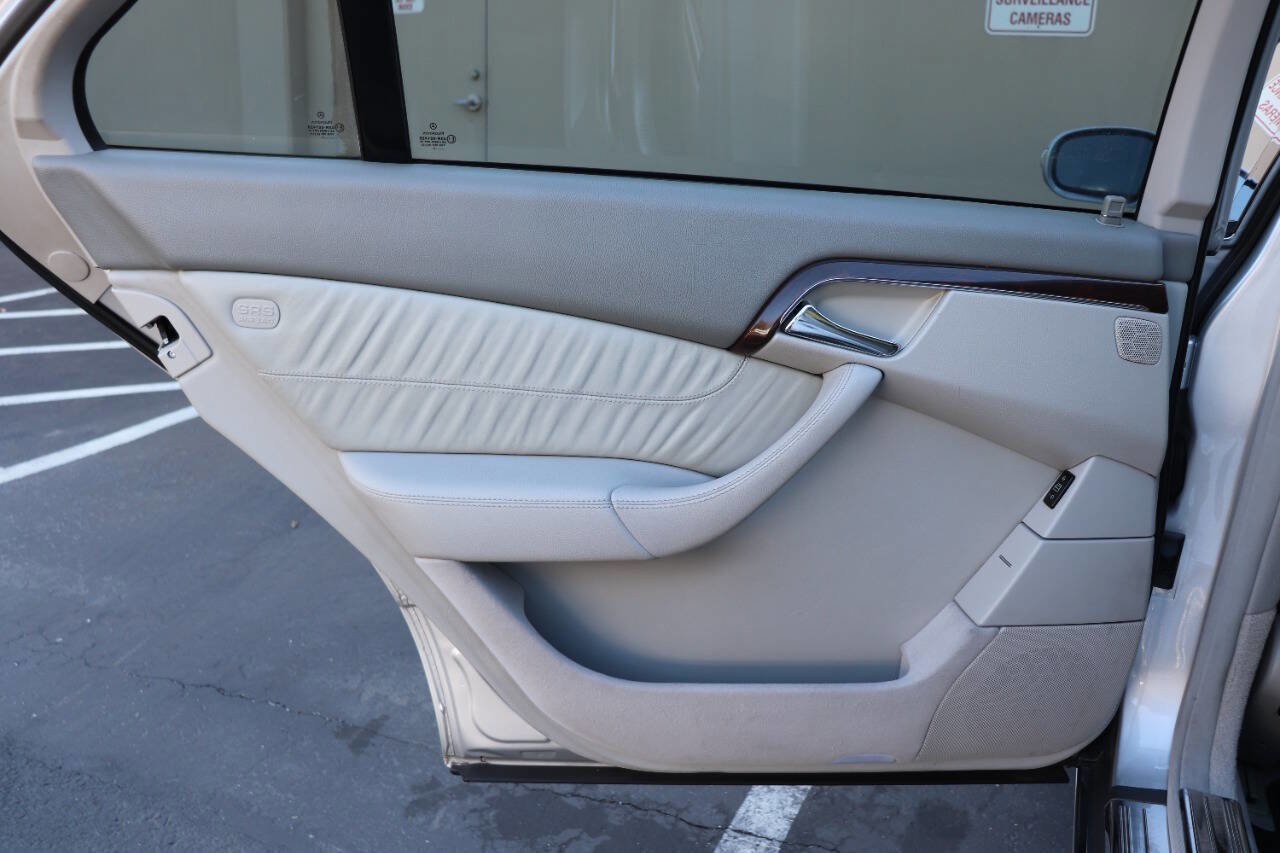 Used 2003 Mercedes-Benz S 500 4MATIC image 28