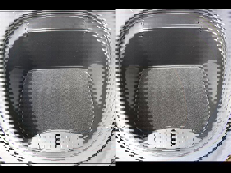 Used 2018 Tesla Model 3 Performance image 35