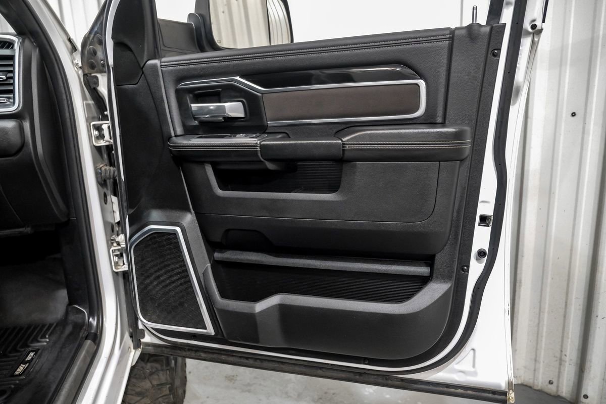 Used 2020 RAM 2500 Laramie w/ Night Edition image 45