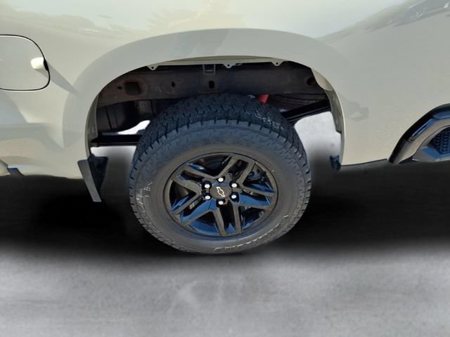 Used 2023 Chevrolet Silverado 1500 Custom Trail Boss w/ LPO, Dark Essentials Package AWD/4WD image 21