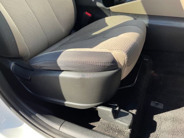 Used 2019 Hyundai Santa Fe SEL AWD/4WD image 34