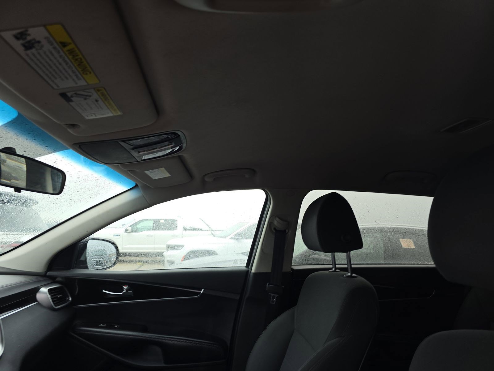 Used 2019 Kia Sorento FWD image 14