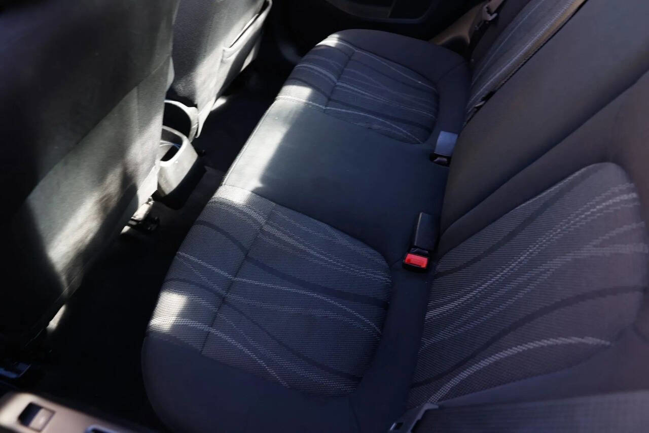 Used 2017 Chevrolet Sonic LT image 33