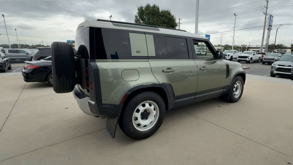 Used 2020 Land Rover Defender 110 AWD/4WD image 8