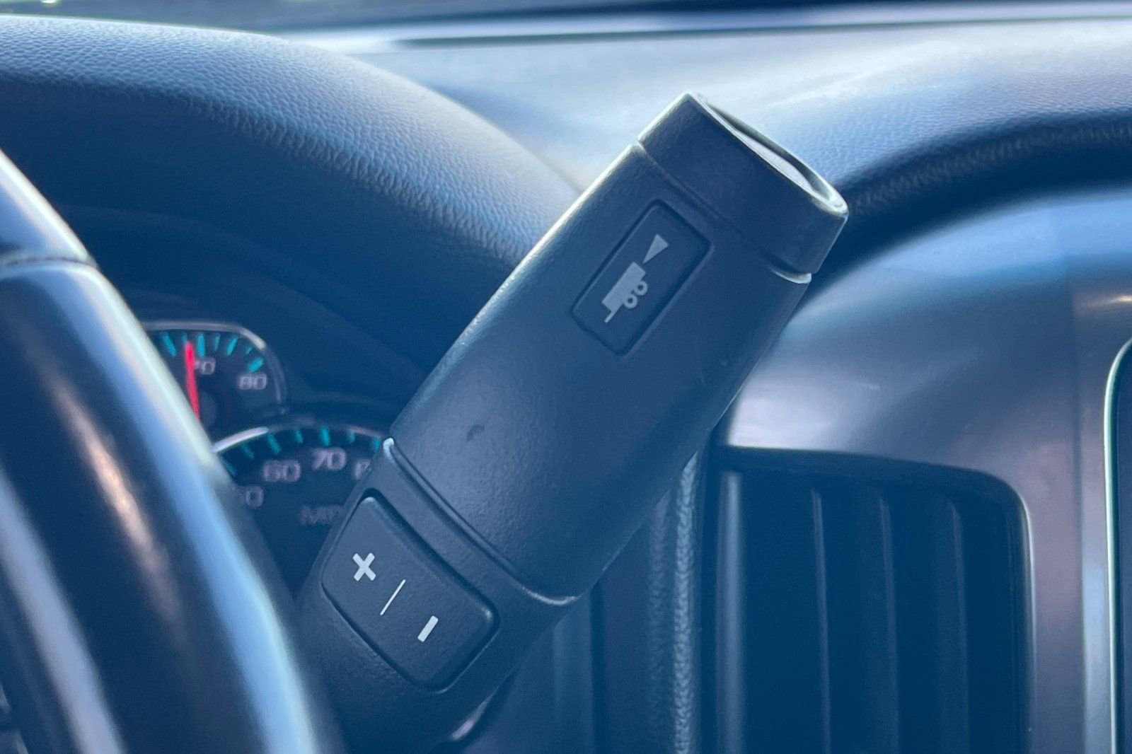 Used 2018 Chevrolet Silverado 1500 LT w/ All Star Edition image 20