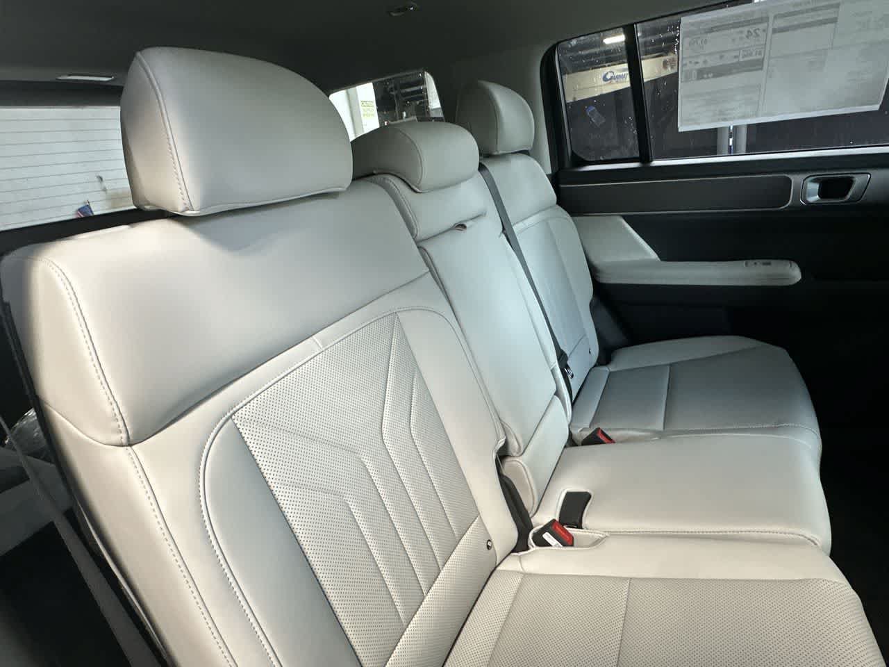 New 2027 Hyundai Santa Fe SEL FWD image 26