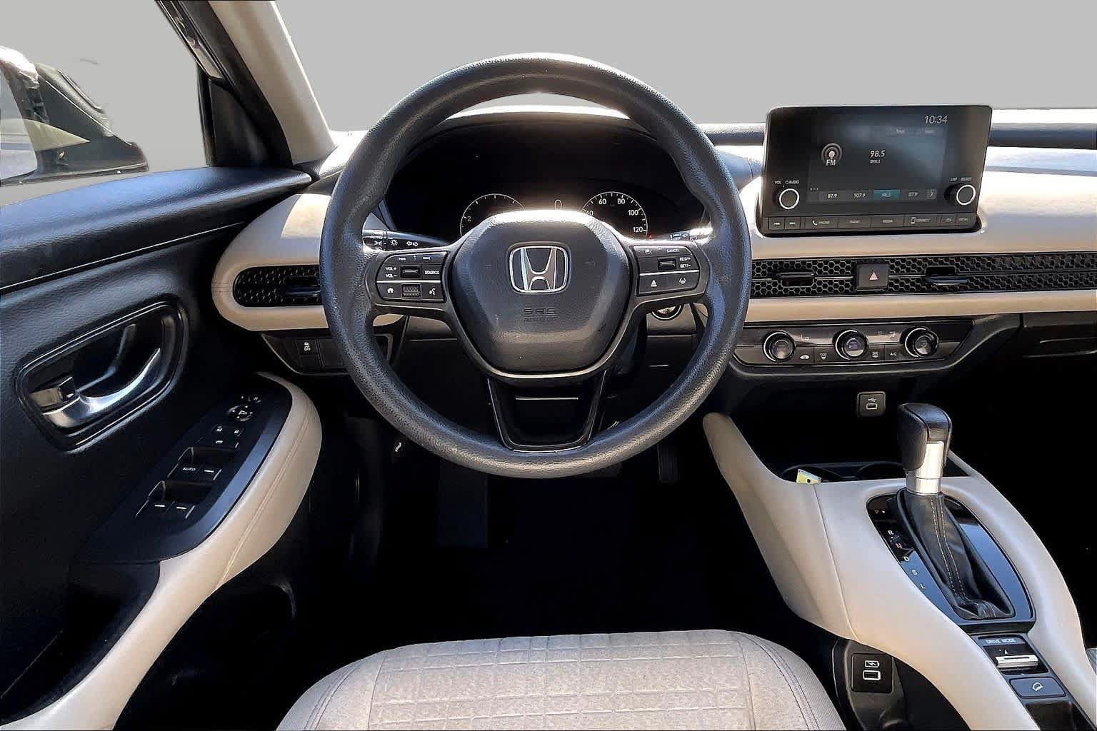 Used 2023 Honda HR-V LX image 6