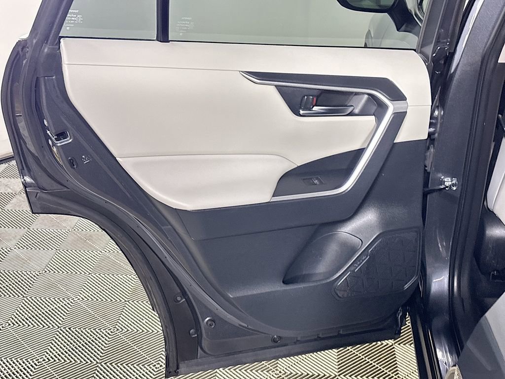 Used 2024 Toyota RAV4 XLE Premium image 19