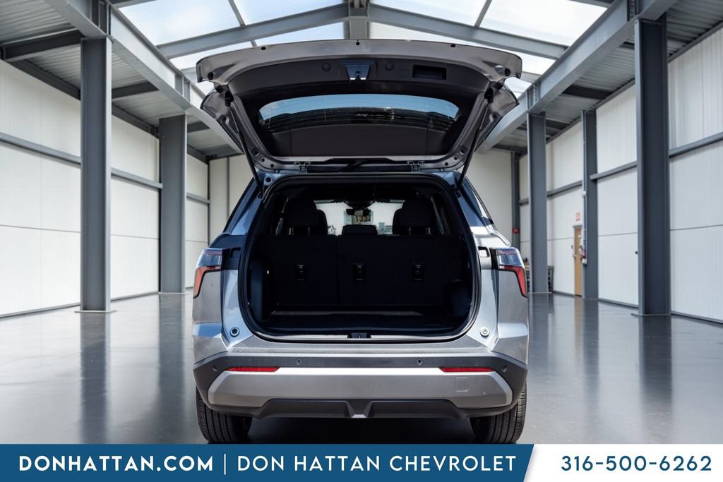 New 2026 Chevrolet Equinox LT w/ Safety and Technology Package AWD/4WD image 24