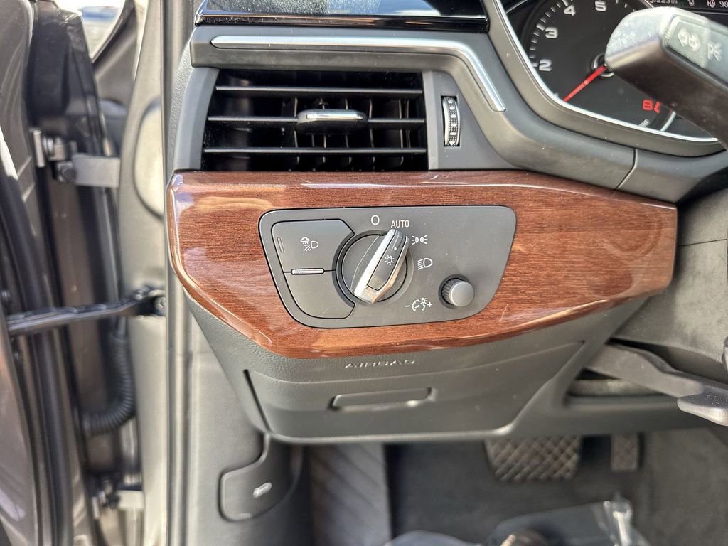 Used 2020 Audi A4 2.0T Premium w/ Convenience Package FWD image 57