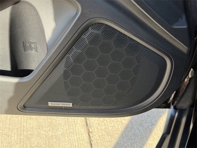 Used 2020 Subaru Outback Limited w/ Popular Package #2 image 16