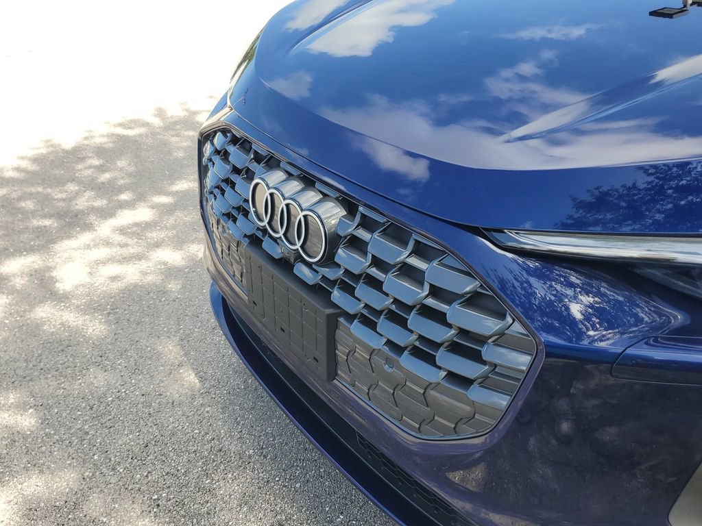 Certified 2025 Audi Q5 Premium w/ Premium Plus AWD/4WD image 10