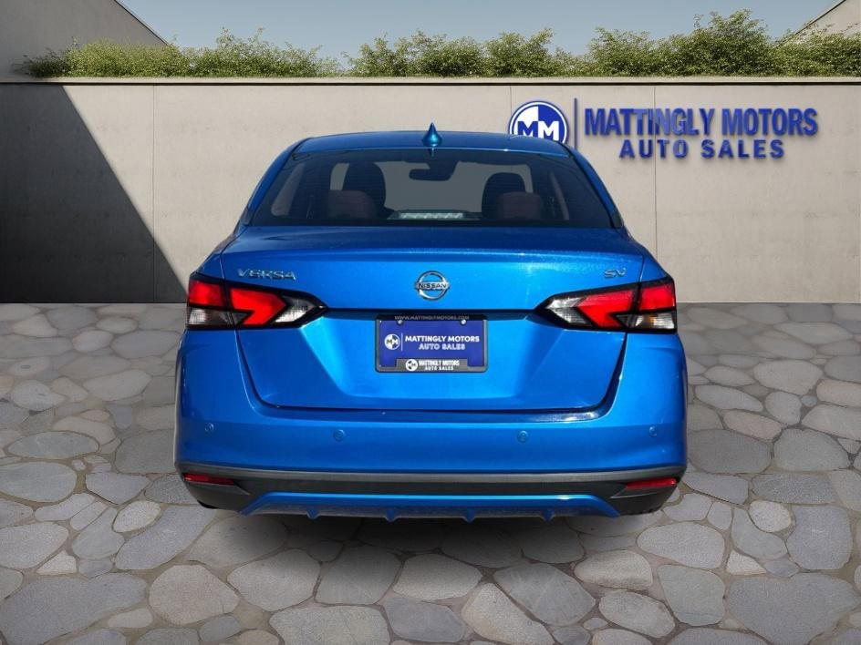 Used 2021 Nissan Versa SV image 7