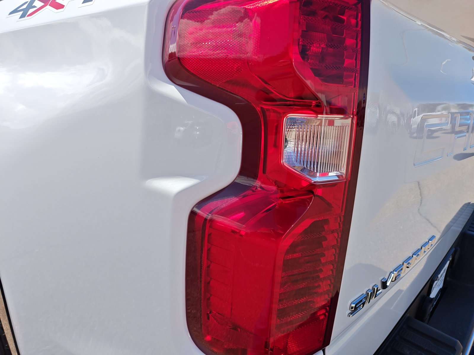 Used 2021 Chevrolet Silverado 1500 LT w/ Bed Protection Package AWD/4WD image 25