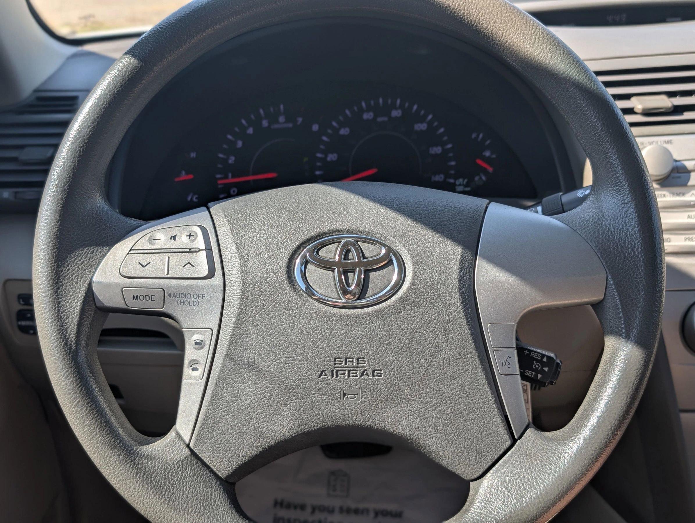 Used 2010 Toyota Camry LE image 27