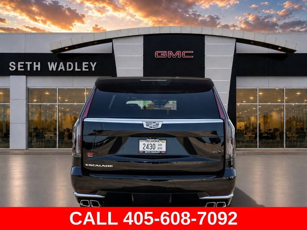Used 2023 Cadillac Escalade Premium Luxury Platinum w/ LPO, Radiant Package AWD/4WD image 6