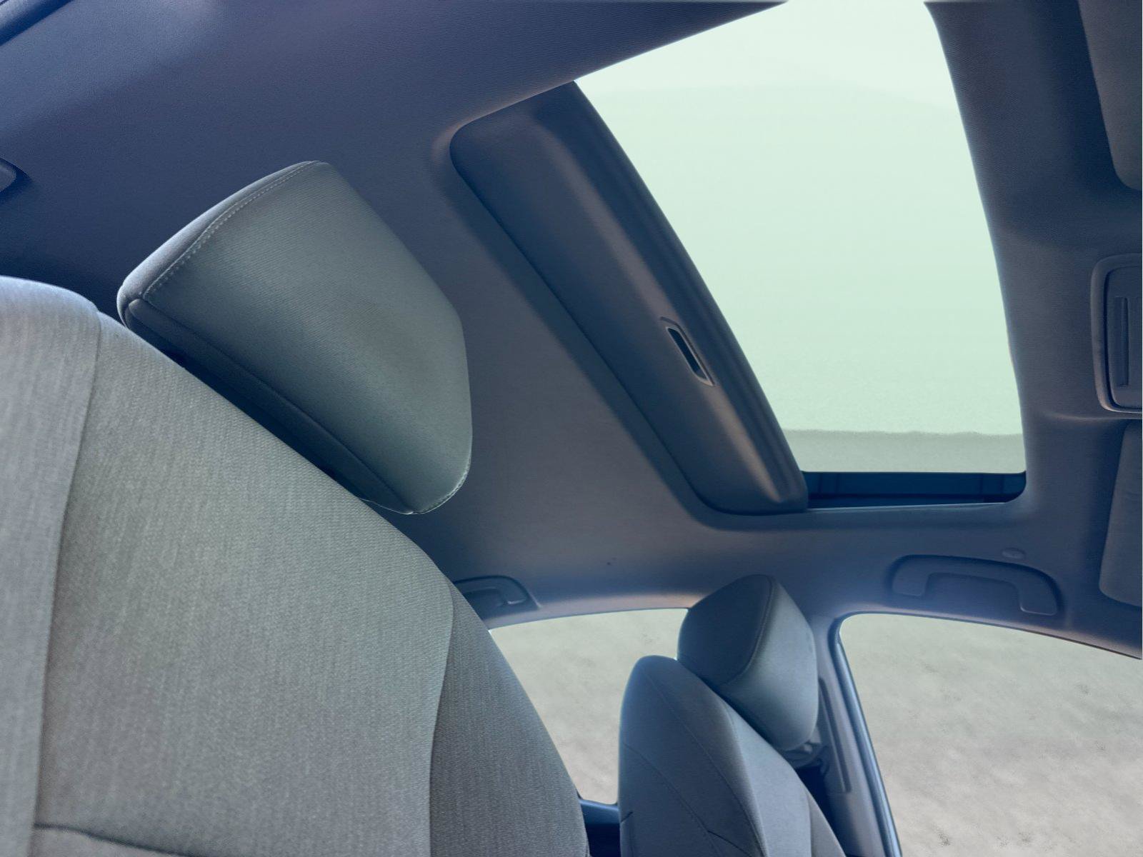 Used 2023 Honda Accord EX image 16
