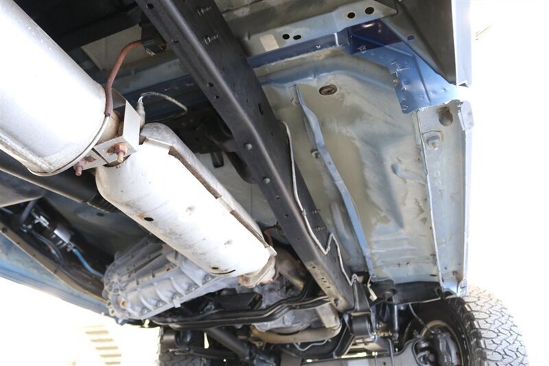 Used 1997 Ford F250 4x4 Regular Cab Heavy Duty image 22