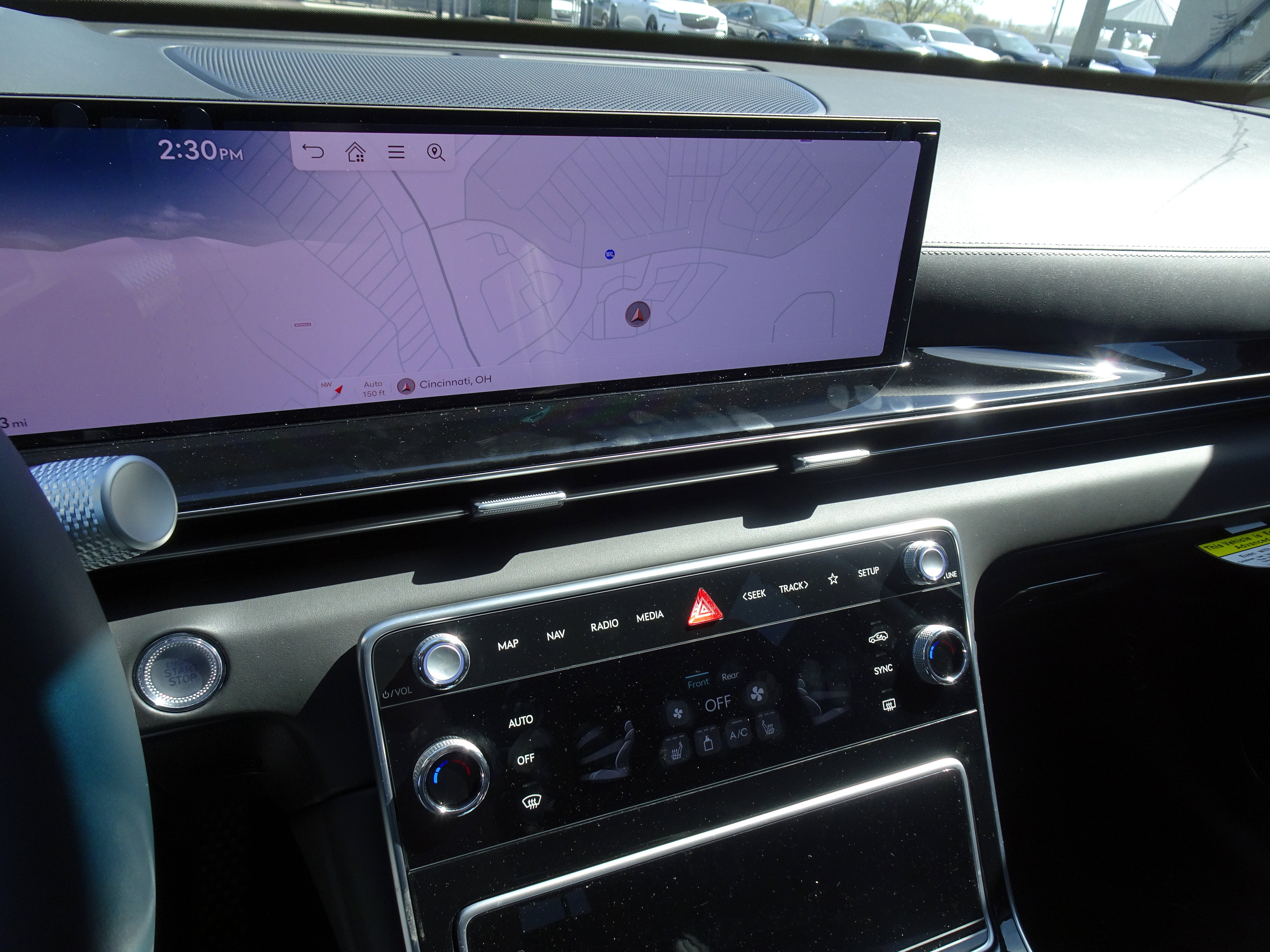 New 2025 Genesis GV80 2.5T Standard image 16