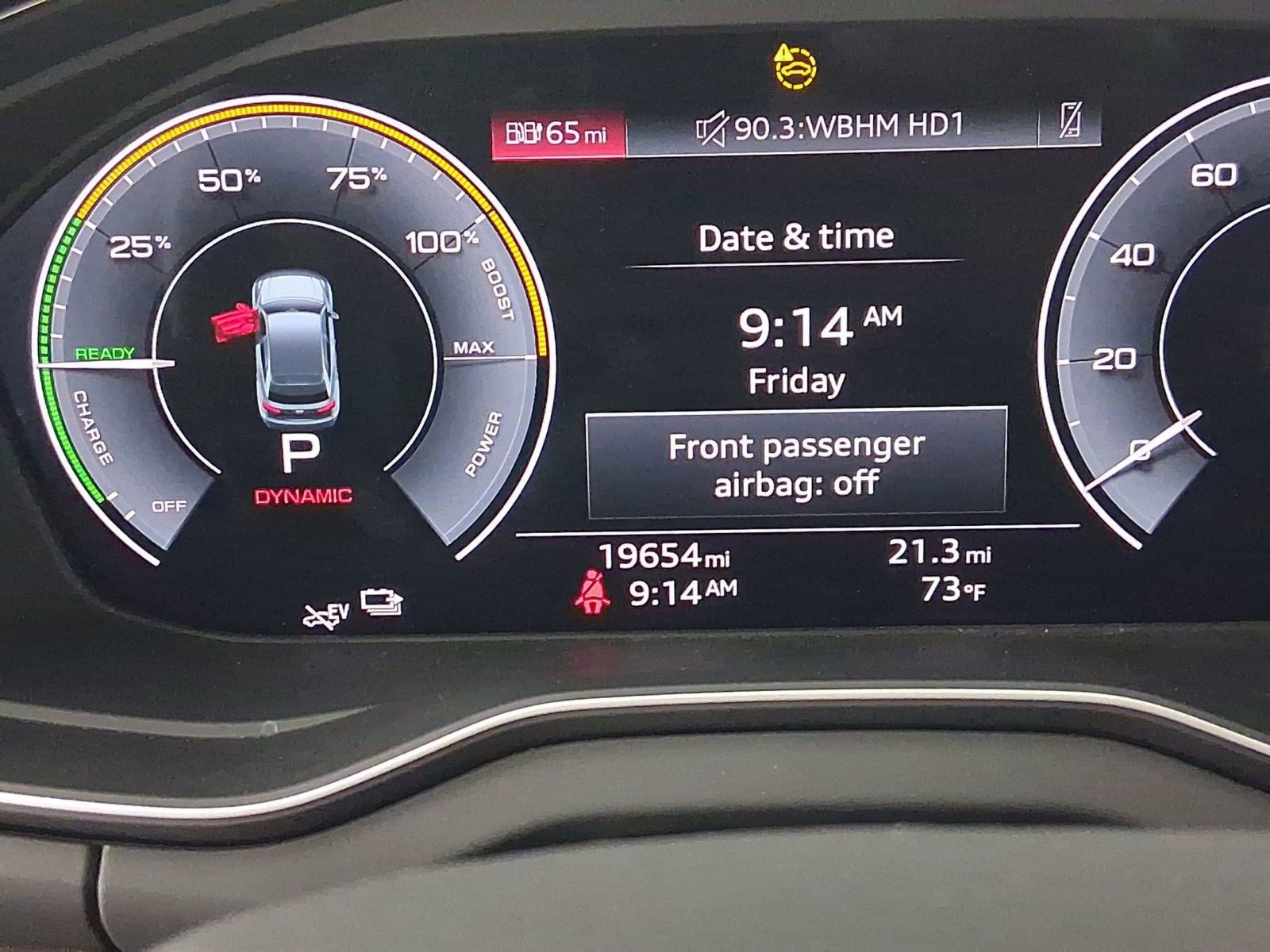 Used 2024 Audi Q5 e Premium Plus w/ Premium Plus Package image 17