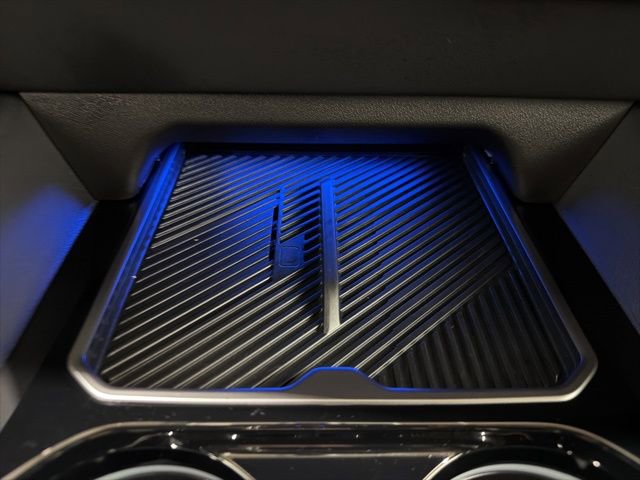 Used 2024 BMW 530i xDrive w/ Premium Package image 37