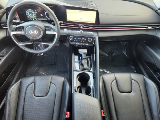 Used 2024 Hyundai Elantra Limited FWD image 28